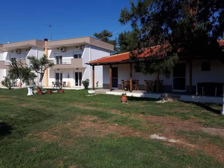 Studios Dimitraki Skala Rachoni  Luaran gambar